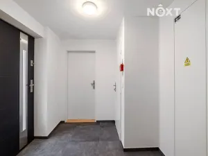 Prodej bytu 1+kk, Praha - Zbraslav, Elišky Přemyslovny, 43 m2