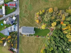 Prodej pozemku pro bydlení, Květná, 1370 m2