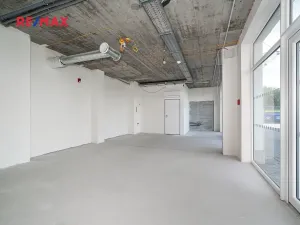 Pronájem ordinace, Milovice, Spojovací, 64 m2