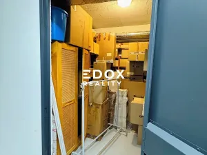 Prodej bytu 1+kk, Praha - Modřany, Pacholíkova, 61 m2