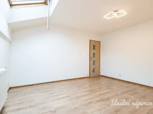 Pronájem bytu 3+1, Praha - Záběhlice, Záběhlická, 74 m2