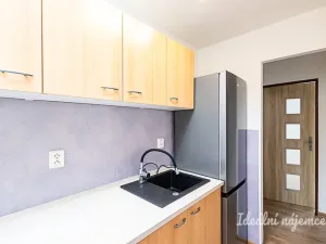 Pronájem bytu 3+1, Praha - Záběhlice, Záběhlická, 74 m2