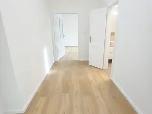 Pronájem bytu 4+kk, Praha, Jaurisova, 112 m2