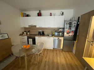 Pronájem bytu 2+kk, Pardubice, Rokycanova, 52 m2