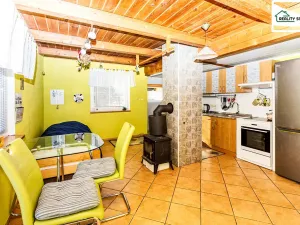 Prodej rodinného domu, Praha - Háje, K Hájům, 124 m2