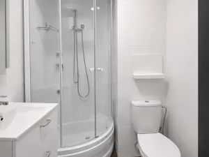 Pronájem bytu 2+1, Karlovy Vary, Charkovská, 45 m2