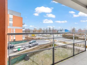 Prodej bytu 2+kk, Praha, Sazovická, 52 m2