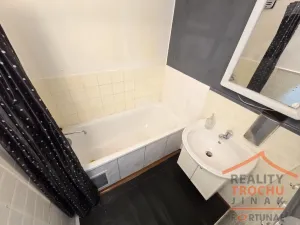 Pronájem bytu 3+1, Trutnov, Pomněnková, 61 m2