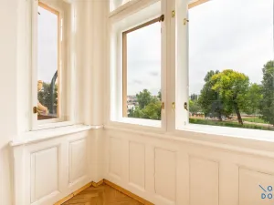 Prodej bytu 3+1, Praha - Nové Město, Masarykovo nábřeží, 100 m2