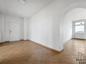 Pronájem bytu 2+1, Pardubice, U Kostelíčka, 89 m2