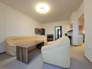 Pronájem bytu 3+kk, Pardubice - Bílé Předměstí, Spojilská, 80 m2