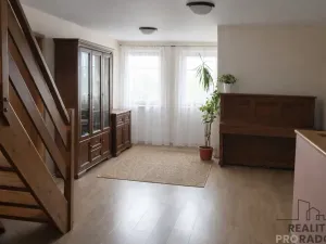Prodej rodinného domu, Jesenice, Vestecká, 369 m2