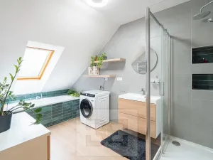 Pronájem bytu 2+kk, Praha - Dolní Chabry, U jízdárny, 81 m2