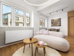 Prodej bytu 2+kk, Praha - Libeň, Pivovarnická, 48 m2