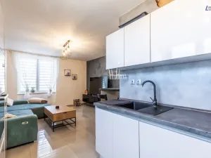 Pronájem bytu 2+kk, Hořovice, 1. máje, 54 m2