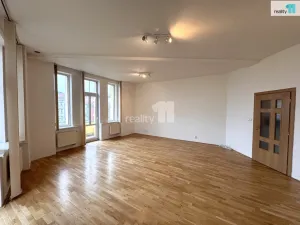 Pronájem bytu 2+kk, Praha - Vysočany, Kolbenova, 87 m2