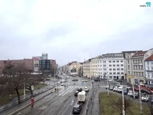 Pronájem bytu 1+kk, Praha - Vysočany, Kolbenova, 43 m2