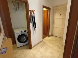 Pronájem bytu 2+1, Praha - Vinohrady, Na Folimance, 50 m2