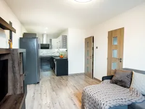 Prodej bytu 2+kk, Praha - Prosek, Ctěnická, 39 m2