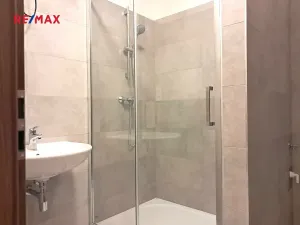 Pronájem - jiné, Praha - Hlubočepy, Fabiánové, 63 m2