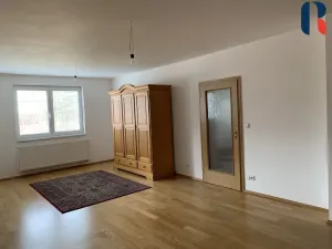 Pronájem rodinného domu, Praha - Dolní Chabry, Klášterecká, 173 m2