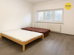 Pronájem bytu 2+1, Horní Lomná, 64 m2