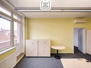 Pronájem kanceláře, Kolín, Rubešova, 378 m2