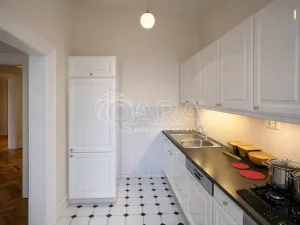 Pronájem bytu 4+1, Praha, Pařížská, 151 m2