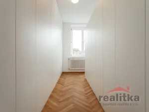 Pronájem bytu 3+1, Opava - Předměstí, Jurečkova, 100 m2