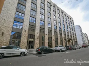 Pronájem bytu 1+kk, Brno, Bratislavská, 40 m2