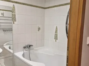 Pronájem bytu 2+kk, Praha - Bubeneč, Malířská, 95 m2