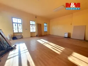 Prodej obchodního prostoru, Ostrovačice, náměstí Viléma Mrštíka, 282 m2