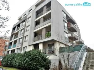 Pronájem bytu 2+kk, Praha, Toufarova, 53 m2