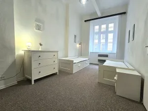 Pronájem bytu 3+kk, Praha, Palmovka, 70 m2