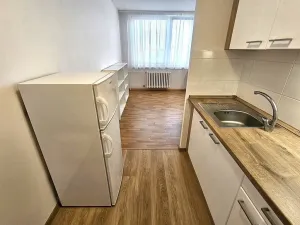 Pronájem bytu 1+kk, Praha, Běchorská, 33 m2