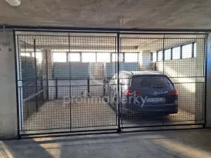 Pronájem garáže, Brno - Královo Pole, Herčíkova, 13 m2