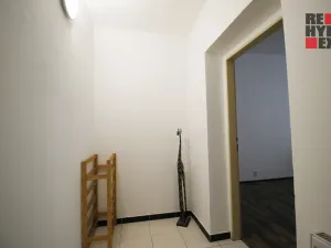 Prodej bytu 2+1, Liberec - Liberec XXXIII-Machnín, Rynoltická, 87 m2