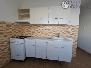 Prodej bytu 3+1, Tábor, Varšavská, 74 m2
