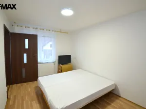 Pronájem bytu 2+kk, Olomouc, Čelakovského, 42 m2