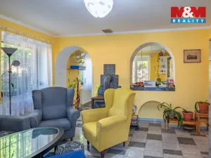 Prodej chalupy, Hajany, 285 m2