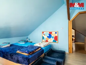 Prodej chalupy, Hajany, 285 m2