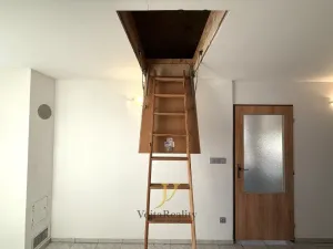 Prodej rodinného domu, Senička, 153 m2