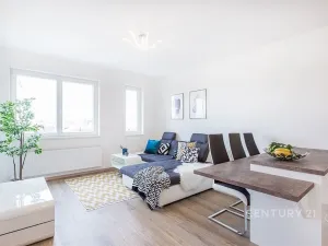Pronájem bytu 2+kk, Praha, Saarinenova, 51 m2