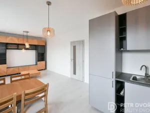 Pronájem bytu 2+kk, Praha - Libeň, Nad Kolčavkou, 55 m2