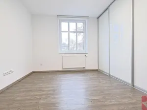 Pronájem bytu 4+1, Praha - Žižkov, Na Jarově, 122 m2