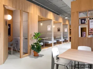 Pronájem kanceláře, Praha - Karlín, Karolinská, 60 m2