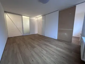 Pronájem bytu 2+kk, Praha - Krč, Tavolníková, 52 m2