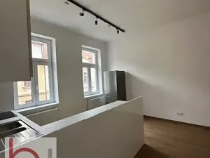 Pronájem bytu 2+1, České Budějovice, Matice školské, 71 m2