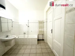 Pronájem bytu 3+1, Teplice, Jiřího Wolkera, 75 m2