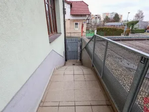 Pronájem bytu 3+kk, Praha - Žižkov, Na Jarově, 63 m2